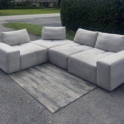 Light Gray Modular Sectional Couch (Delivery Available)