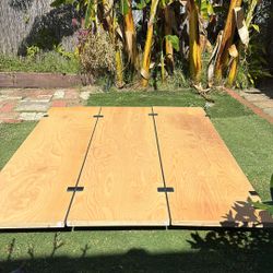 Queen Floyd Birch Platform Bedfram