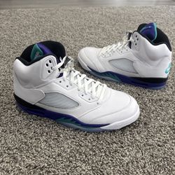 Jordan Retro 5 Grape
