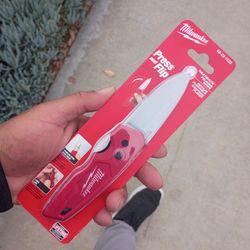Milwaukee Fastback Knife