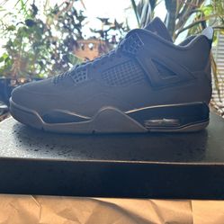 Air Jordan 4 Retro “Black Cat” 2025 With Receipt Size Swap?