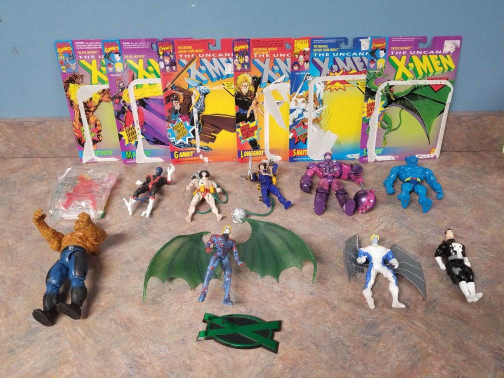 Vintage Marvel Toy Lot including Thing Archangel Weapon X Punisher Sentinel and more! ++