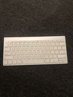 Apple Key Board