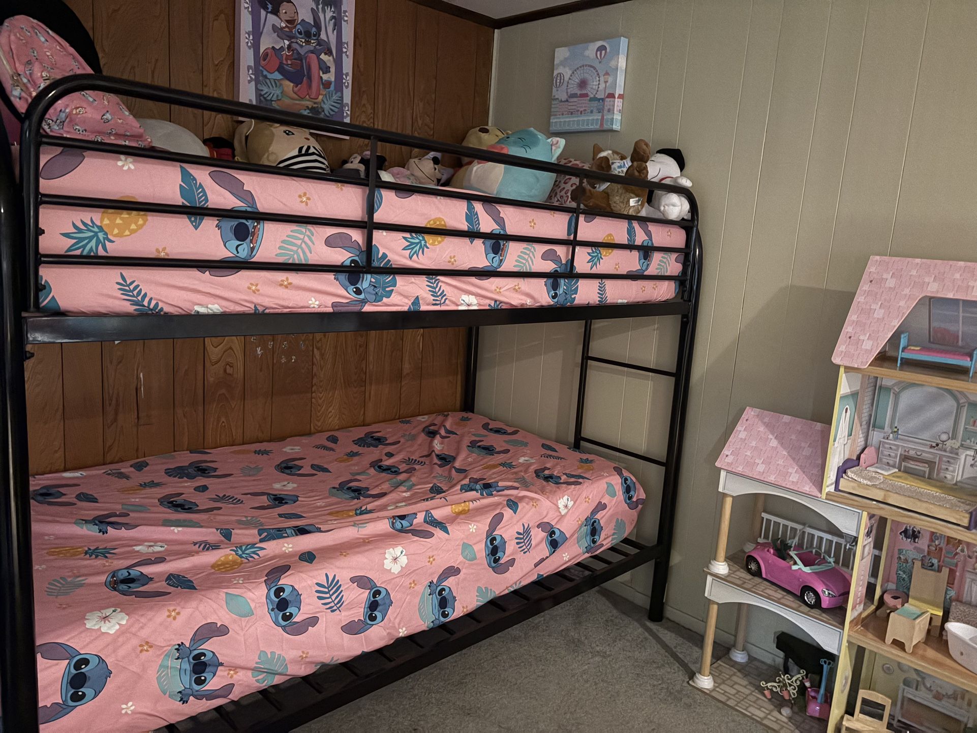 New Bunk bed With Mattress Included !