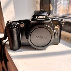 35mm Canon EOS RebelX 