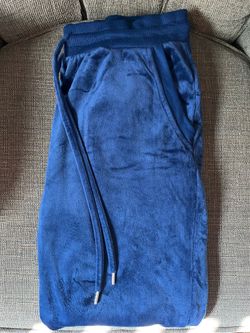 Like New Blue Women’s Velour Sweatpants Size Large
