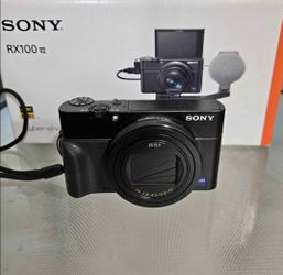 Sony RX100VII Camera