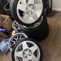 Fifteen52 Tarmac 5x130