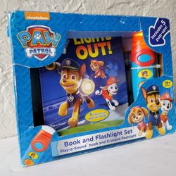 Nickelodeon Paw Patrol Lights Out! Book and Flashlight Set Children's Reading