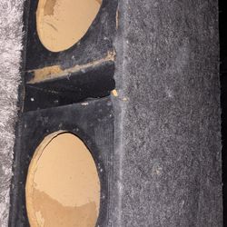 Subwoofer Encloser for 2x 10” subs with 2x quick release wore ports on back