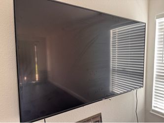 70 inch Vizio TV