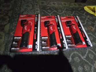 Milwaukee Flash Lights