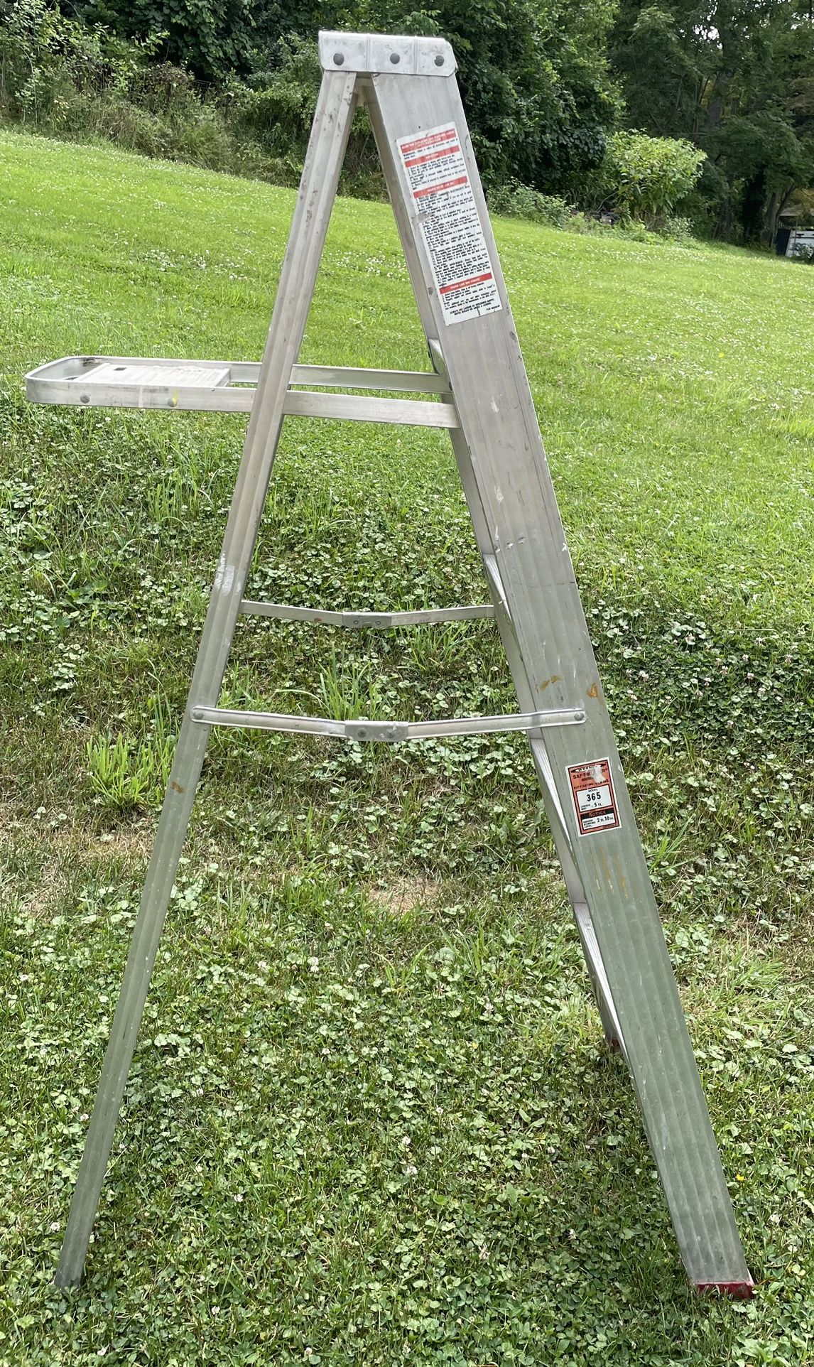 5’ Foot Werner Ladder Step Ladder 