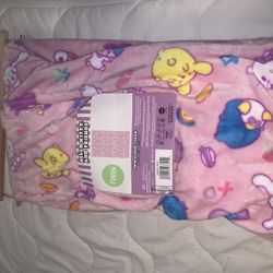 Hello Kitty Twin Blanket 