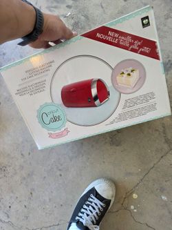 Cricut Cake Mini Personal Electronic Cutting Machine