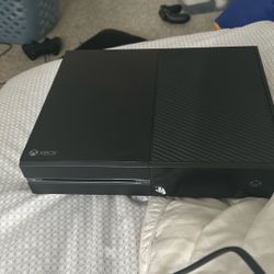 Xbox 1 With Cords