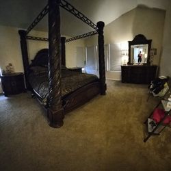 Ashley Furniture Kimg Bedroom Set