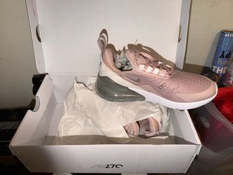 Nike Air Max 270 Pink Sneakers