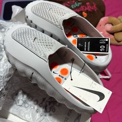 Nike mind 001 in Grey Chrome