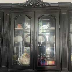 Elegant Black Wood China Cabinet / Hutch