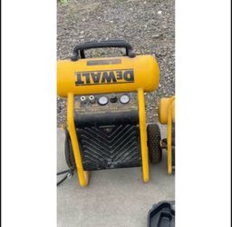 Dewalt Air Compressor 4.5 gallon