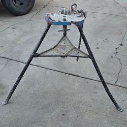 RIDGID Portable TRISTAND Chain Vise