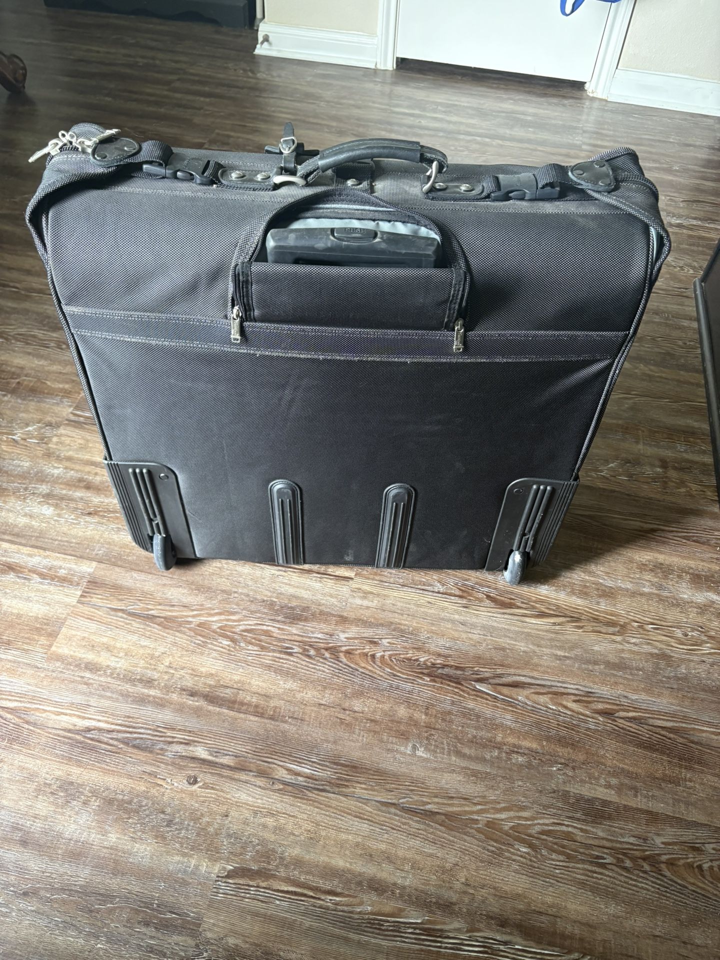 Pathfinder Luggage