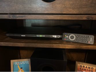 Phillips Blu Ray Player w/ Remote