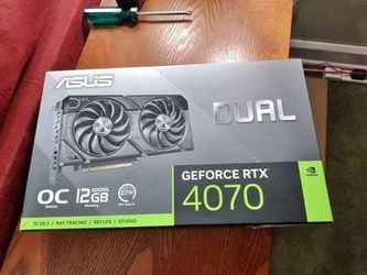 ASUS RTX 4070 EVO OC 12GB