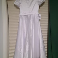 White Girls' Formal Dress - Size 8