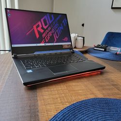 ASUS ROG Strix Scar iii G531GW RTX 2070 i7 32gb  ,15” , 4tb, Gaming Laptop