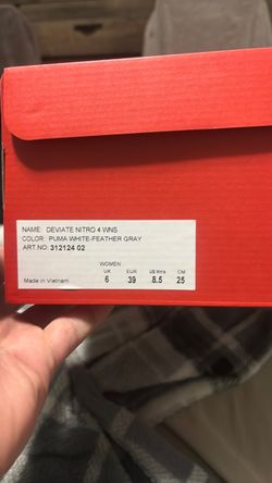Women’s running shoes