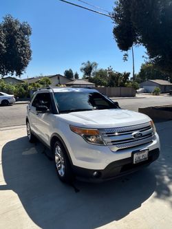 2012 Ford Explorer