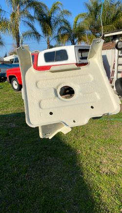 C10 battery tray