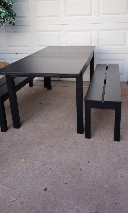 ** Beatiful Ikea Dining Room Table with benches**