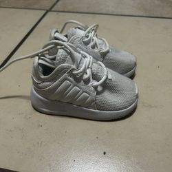 Baby Shoes 