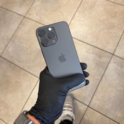 iPhone 15 Pro Max Unlocked 256GB