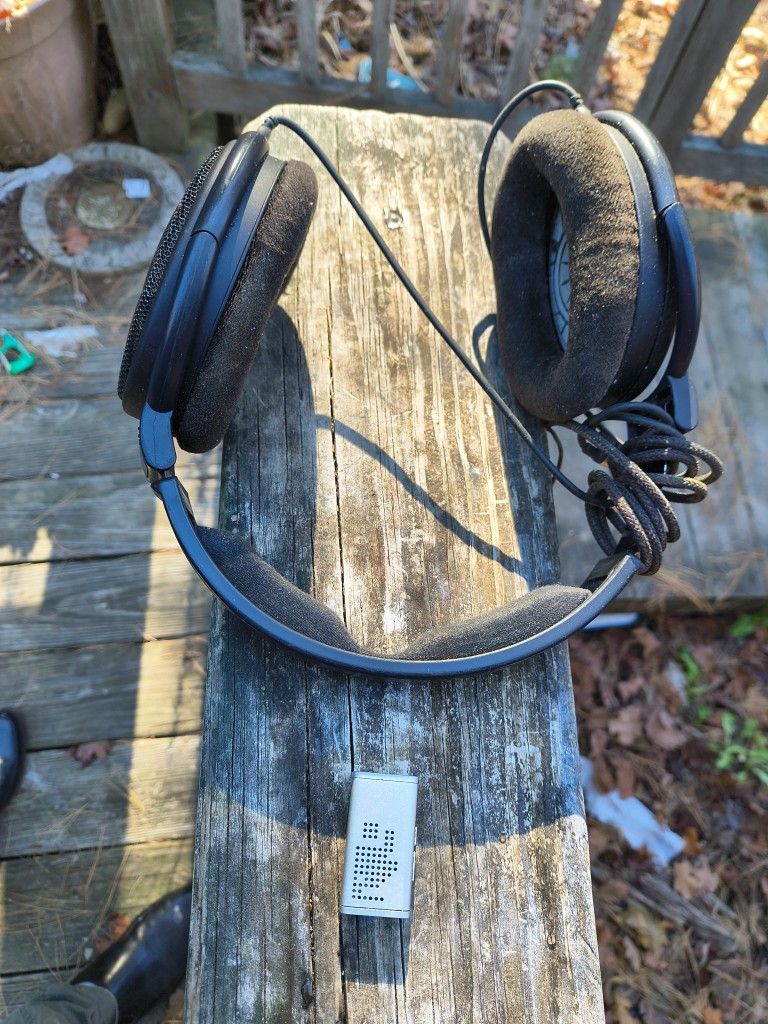 Sennheiser HD6XX + Moondrop Dawn Pro DAC/Amp Combo – Great Sound Setup