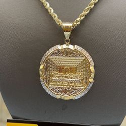 Last Supper Pendant With 10kt Gold Rope Chain 2075 
