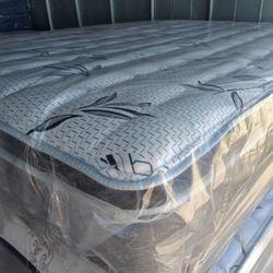 Brand new ,E King,Cal King,Queen,Full And Twin Size Pillow Top Mattress And Box Spring,Prices Are Between $160-$350