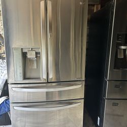 LG DOOR IN DOOR  FRENCH DOOR REFRIGERATOR $1275 Delivery Available For Small Fee 🚛