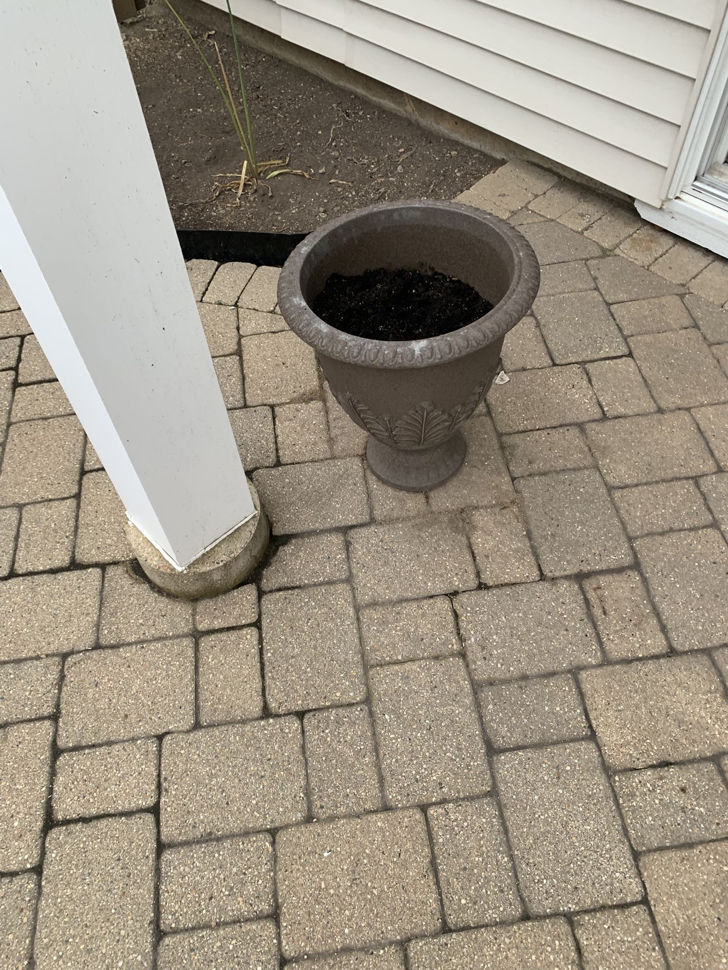 Outdoor Decorative Planter
