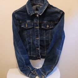 Angels denim jean jacket medium but fits more like small