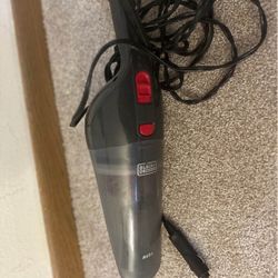 Car vaccum portable black and decker
