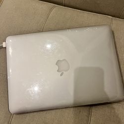 MacBook Pro Early 2015 Silver