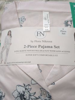 2  Piece pajama set size XL. NEW