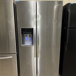 Whirlpool Refrigerator 