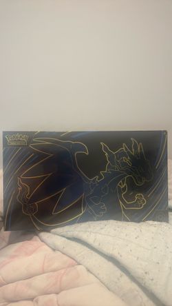 Pokemon New Mega Charizard Premium collection