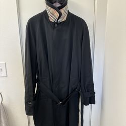 Burberry “Authentic” Men’s Coat 48R