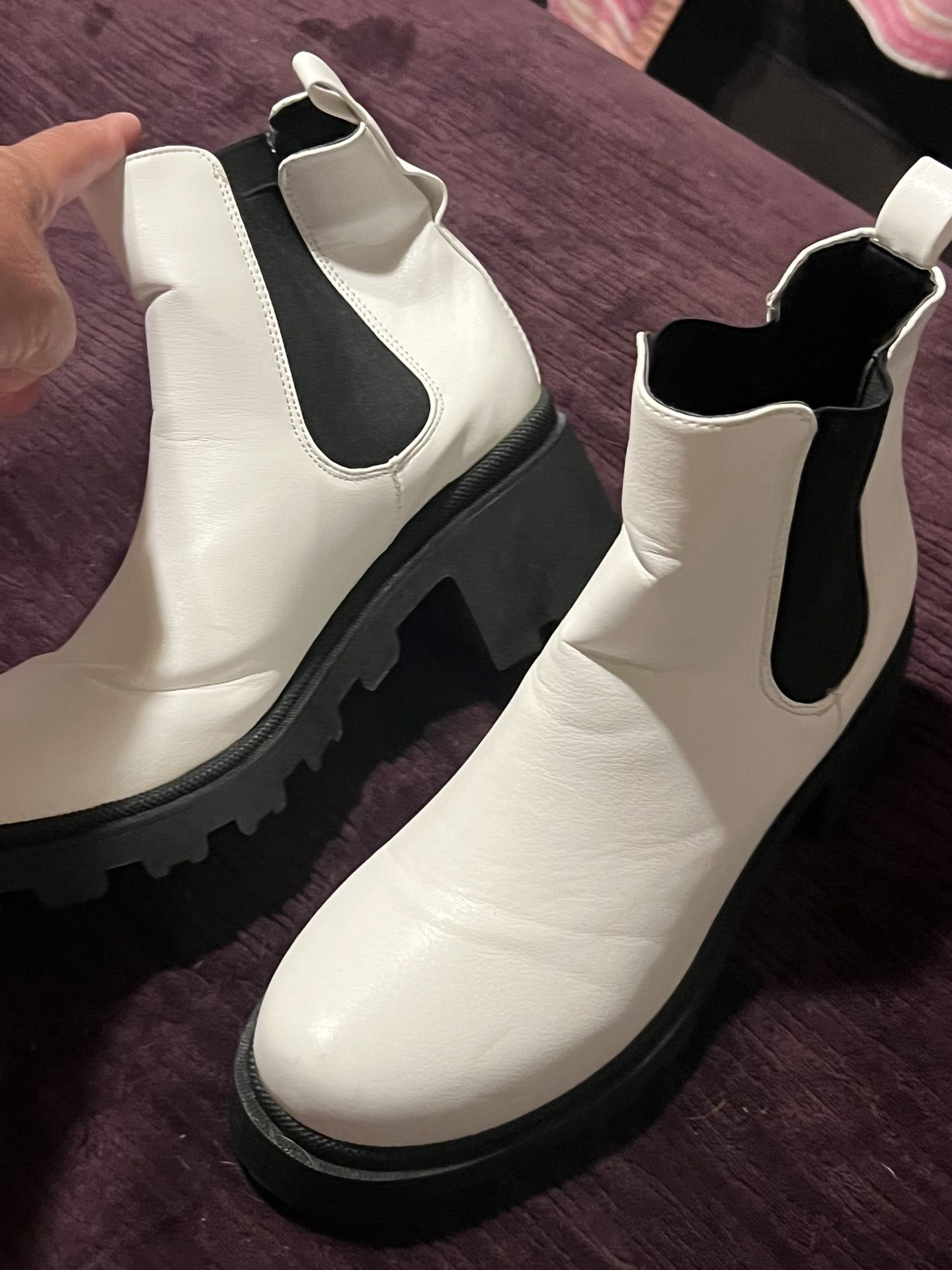 White Low Boots Size 9